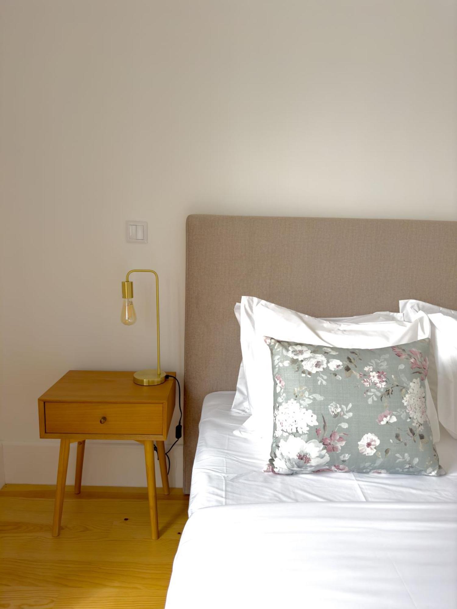 Vibrant Host Solutions-Bonfim Apartment Porto Luaran gambar