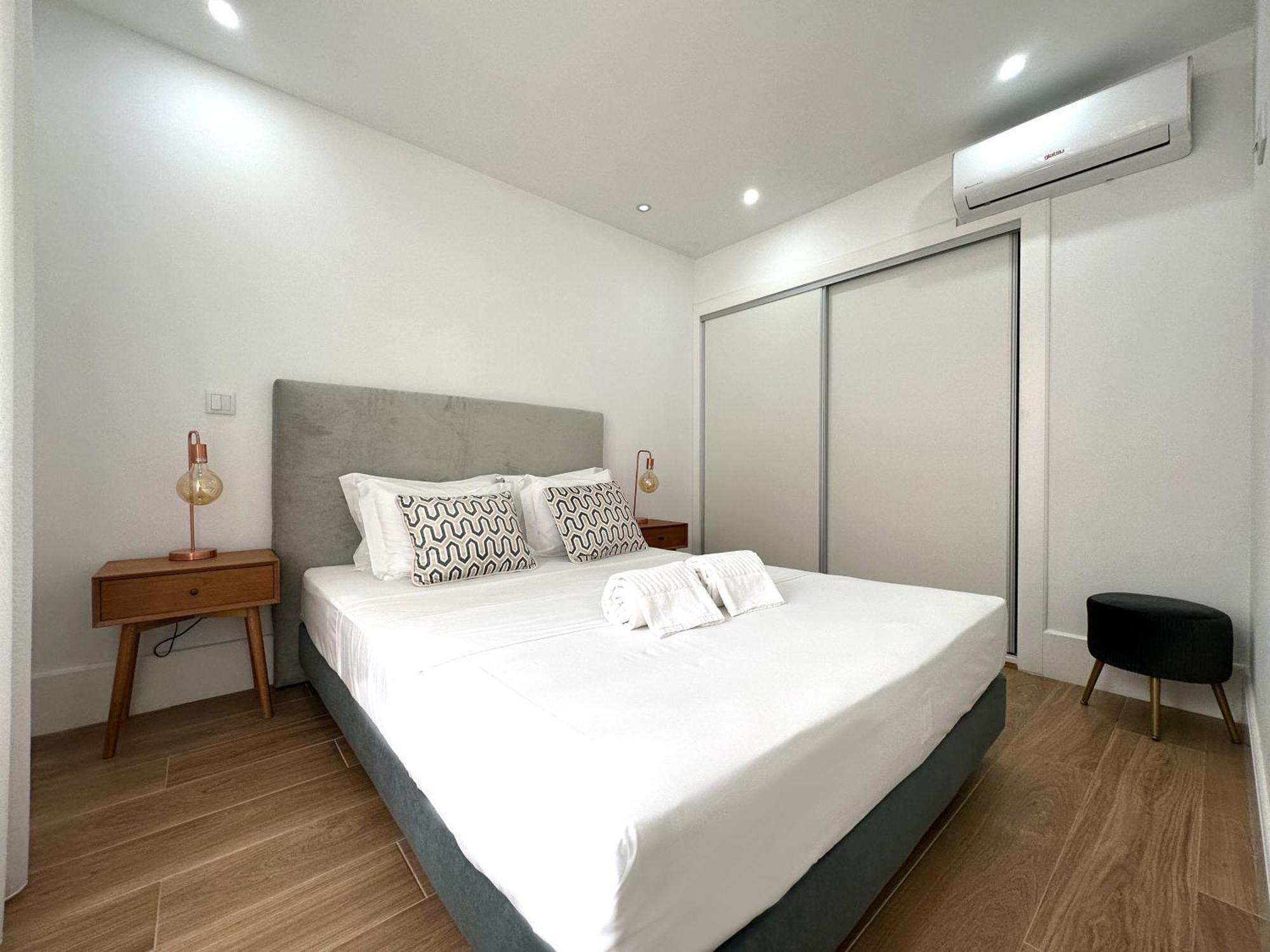 Vibrant Host Solutions-Bonfim Apartment Porto Luaran gambar