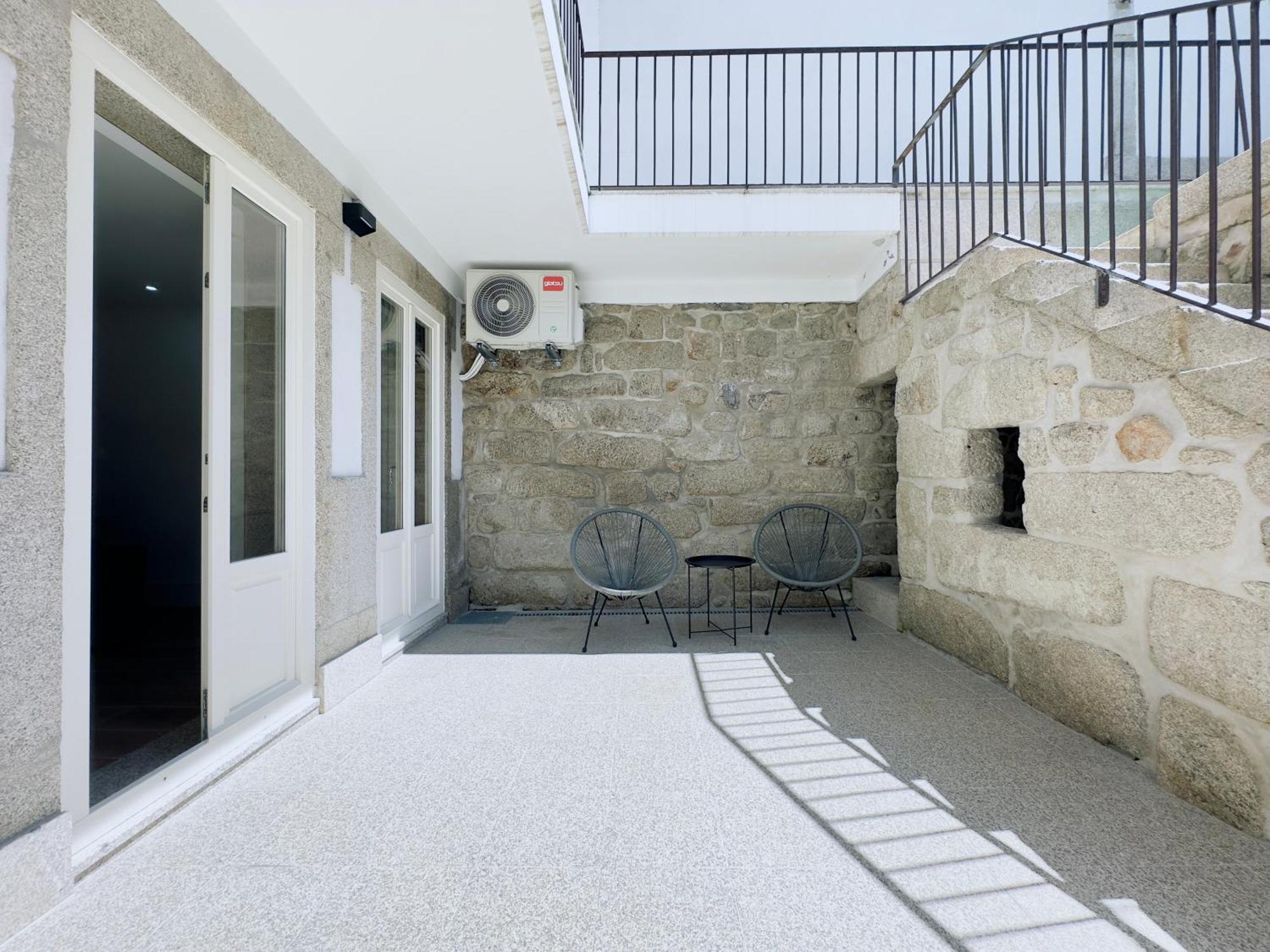 Vibrant Host Solutions-Bonfim Apartment Porto Luaran gambar